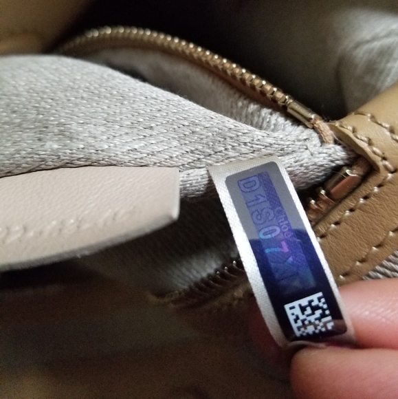 Chloé Judy E/W Leather Tote Soft Tan - Picture 10 of 10